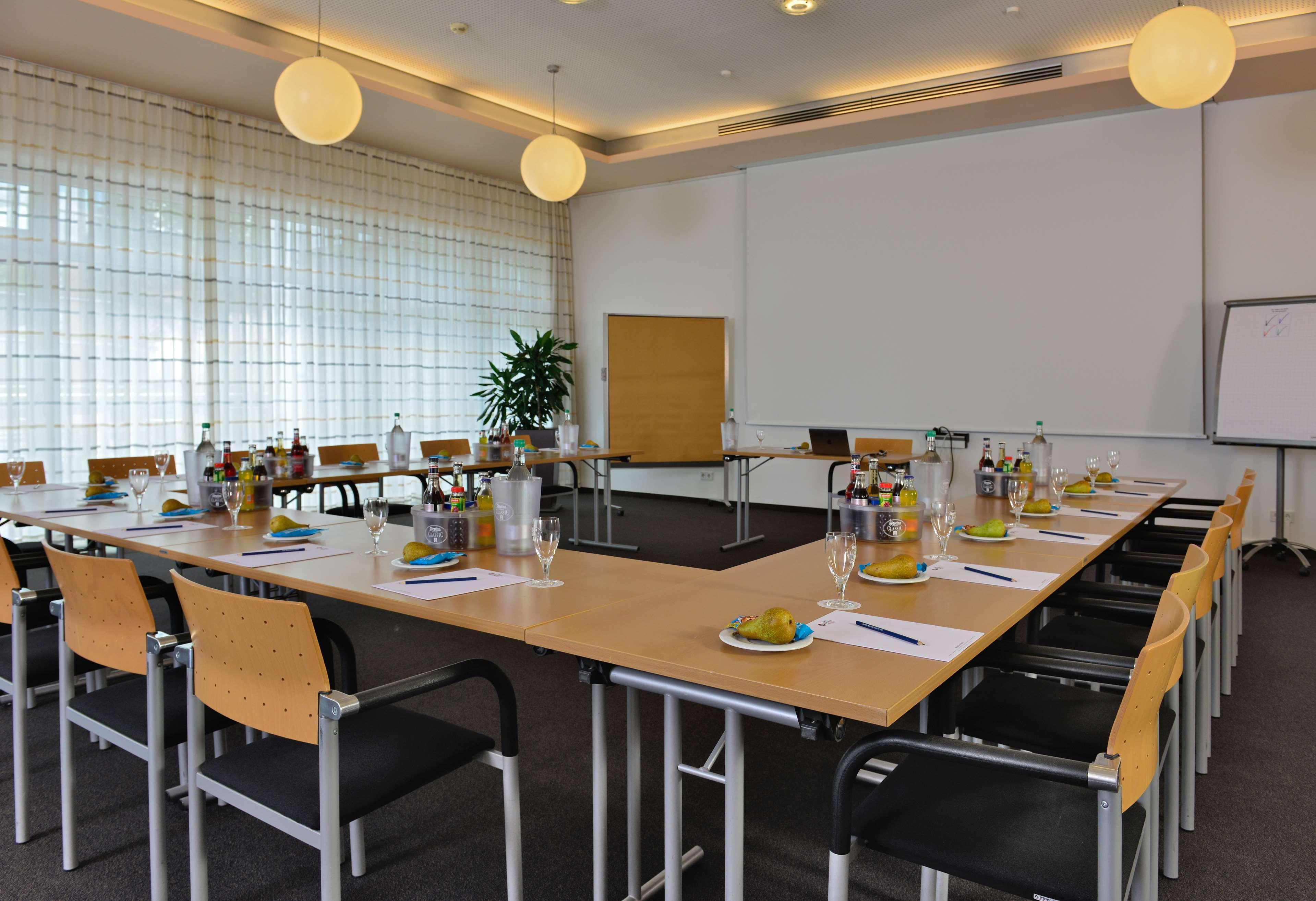 Best Western Plus Konrad Zuse Hotel Huenfeld Exterior photo